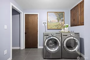 403 17th St, Lynden, WA 98264 - Photo 21