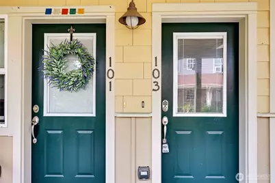 7701 Beacon Place NE #103, Bremerton, WA 98311 - Photo 5