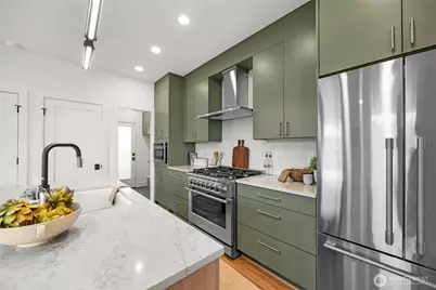 4048 32nd Avenue W, Seattle, WA 98199 - Photo 11