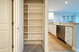 2334 Thorndyke Ave W, Seattle, WA 98199 - Photo 17