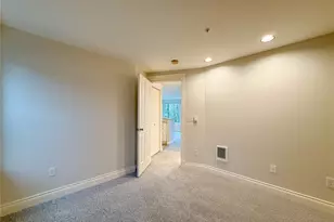 2334 Thorndyke Ave W, Seattle, WA 98199 - Photo 29