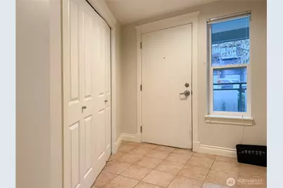 2334 Thorndyke Ave W #202, Seattle, WA 98199 - Photo 7