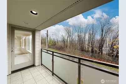 2334 Thorndyke Ave W #202, Seattle, WA 98199 - Photo 33