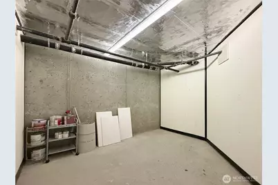 2334 Thorndyke Ave W #202, Seattle, WA 98199 - Photo 37