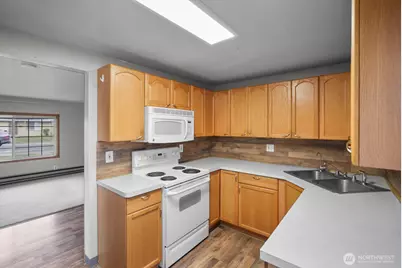 415 N Mattson Drive, Moses Lake, WA 98837 - Photo 7