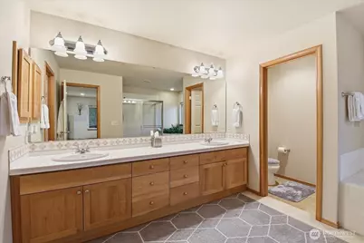 6006 NE 2nd Court, Renton, WA 98059 - Photo 17