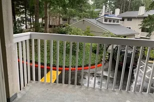 14435 NE 40th St, Bellevue, WA 98007 - Photo 17