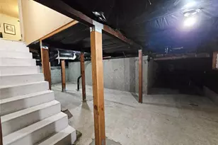 1811 E 3rd St, Port Angeles, WA 98362 - Photo 27