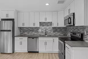 7132 47th Ave SW, Seattle, WA 98136 - Photo 7