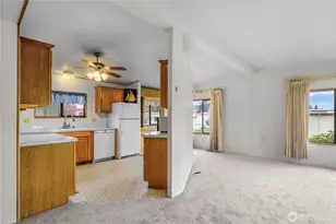 2427 Leisure Ln, Centralia, WA 98531 - Photo 9