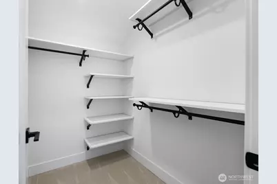 320 N 84th Street, Seattle, WA 98103 - Photo 17