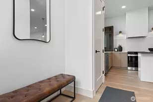 10811 24th Ave NE, Seattle, WA 98125 - Photo 7