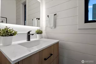 211 Pebblebrook Dr, Lynden, WA 98264 - Photo 33