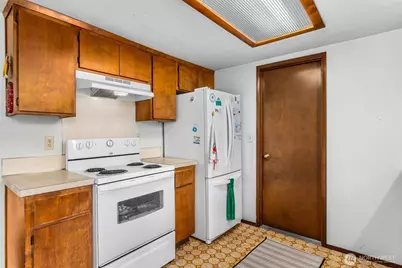 3604 Landau Avenue NE, Olympia, WA 98506 - Photo 9