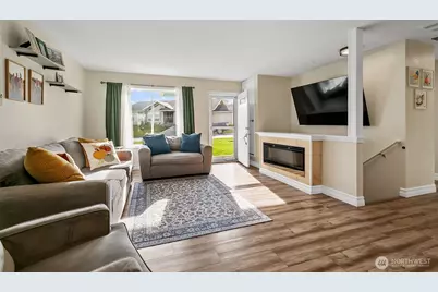 1403 W Cherry Avenue, Selah, WA 98942 - Photo 11