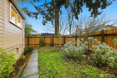 1109 S 14th Street, Tacoma, WA 98405 - Photo 25