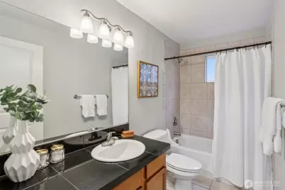 1113 Kirkland Avenue #1B, Kirkland, WA 98033 - Photo 9