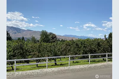 1055 N Jackson Avenue, East Wenatchee, WA 98802 - Photo 33