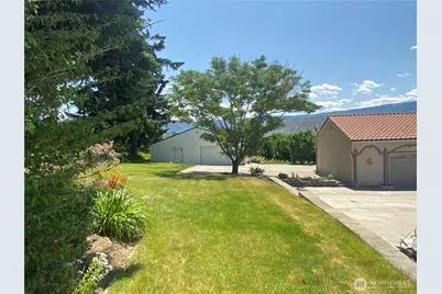 1055 N Jackson Avenue, East Wenatchee, WA 98802 - Photo 31