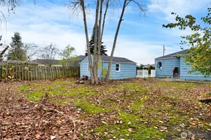 1412 E Berniece St, Mount Vernon, WA 98274 - Photo 25