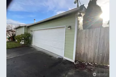 1105 NE Cordero Drive, Oak Harbor, WA 98277 - Photo 3