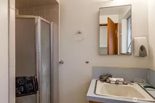 6216 20th St E, Fife, WA 98424 - Photo 9