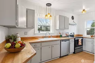 408 Rogers St SW, Olympia, WA 98502 - Photo 3