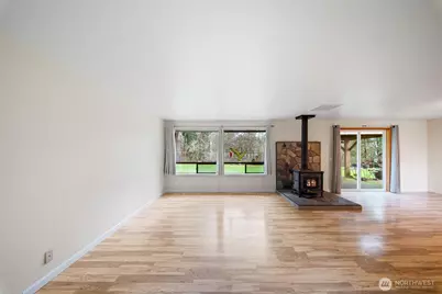 6025 Boulevard Loop SE, Olympia, WA 98501 - Photo 5