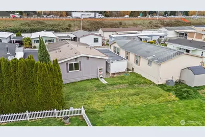 10522 60th Street Ct E, Puyallup, WA 98372 - Photo 27