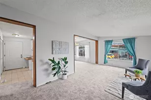 10522 60th St Ct E, Puyallup, WA 98372 - Photo 3