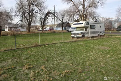 313 E Main, Lind, WA 99341 - Photo 5