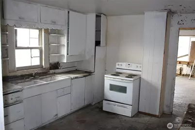 113 S Lutcher Avenue, Lind, WA 99341 - Photo 7