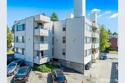 7919 Wallingford Avenue N, Seattle, WA 98103 - Photo 7