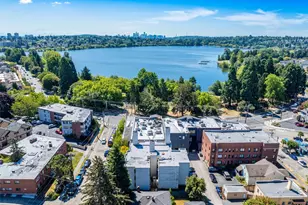 7919 Wallingford Ave N, Seattle, WA 98103 - Photo 9