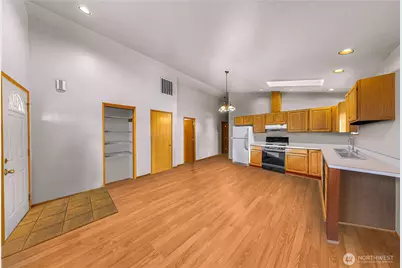 1470 James Street, Bellingham, WA 98225 - Photo 9