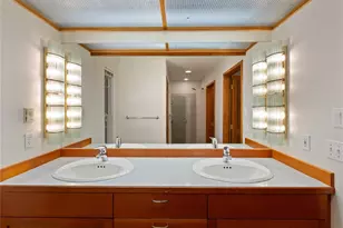 2204 41st St, Anacortes, WA 98221 - Photo 19