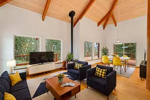 2204 41st St, Anacortes, WA 98221 - Photo 9