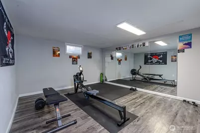 814 117th Street S, Tacoma, WA 98444 - Photo 17