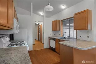 3334 Cherry Blossom Dr NE, Olympia, WA 98506 - Photo 15