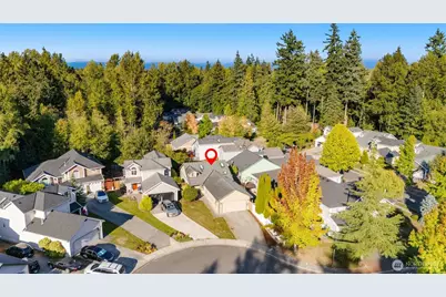 8229 1st Street SE, Lake Stevens, WA 98258 - Photo 1