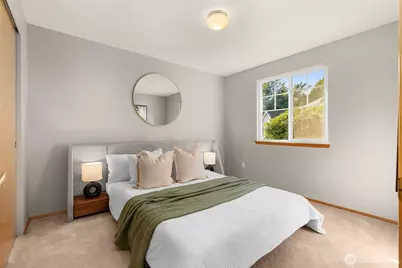 8229 1st Street SE, Lake Stevens, WA 98258 - Photo 17