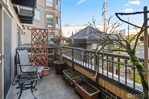 1125 E Olive St, Seattle, WA 98122 - Photo 19