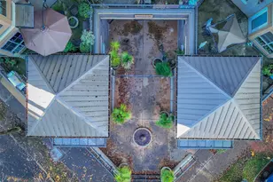 1125 E Olive St, Seattle, WA 98122 - Photo 33