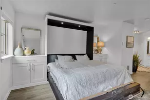 1125 E Olive St, Seattle, WA 98122 - Photo 11