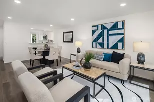 10215 NE 129th Ln, Kirkland, WA 98034 - Photo 15