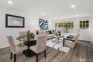 10215 NE 129th Ln, Kirkland, WA 98034 - Photo 5