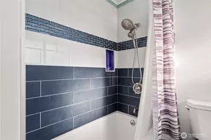 304 S 213th St, Des Moines, WA 98198 - Photo 19