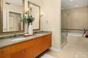 71 Pine St, Edmonds, WA 98020 - Photo 25