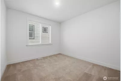 14421 204th Avenue Ct E, Bonney Lake, WA 98391 - Photo 11