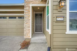 15206 183rd Ave E, Bonney Lake, WA 98391 - Photo 3